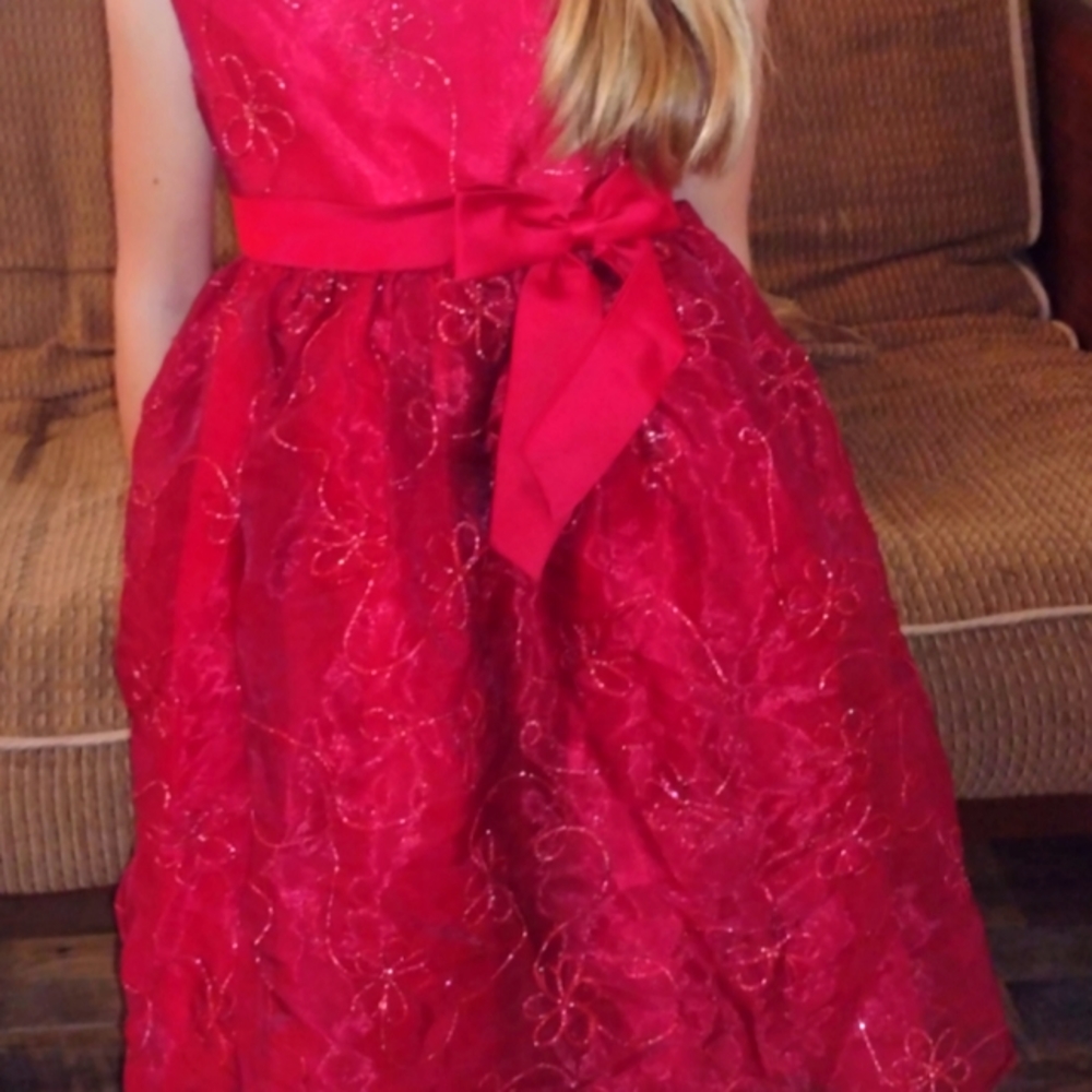 Girls sz 8 Red Party Dress